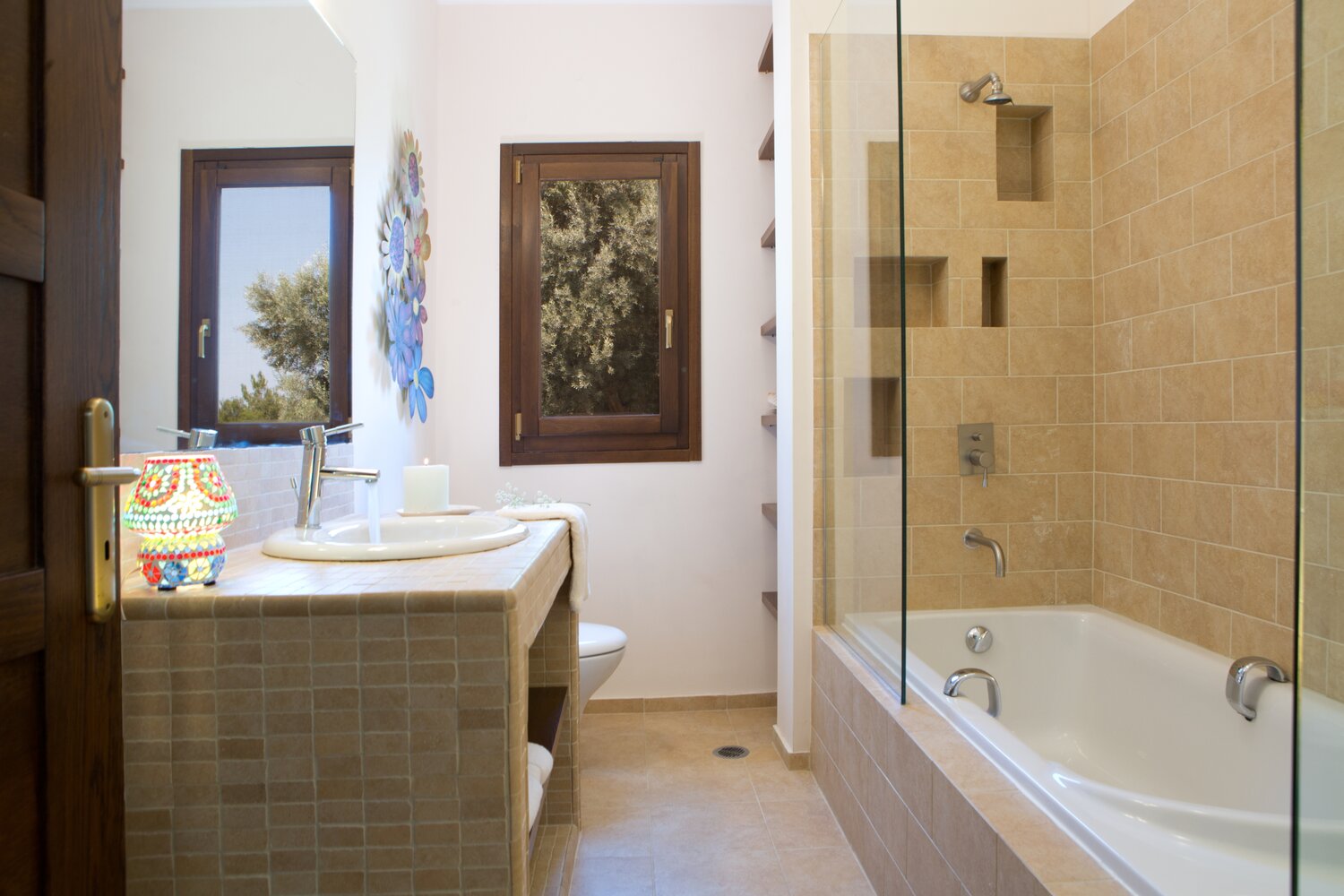 bathroomtub